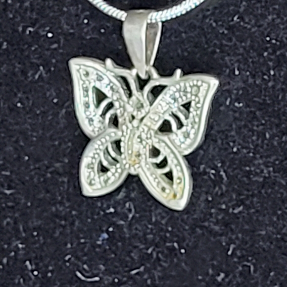 Silver Butterfly Necklace B - Picture 6 of 11